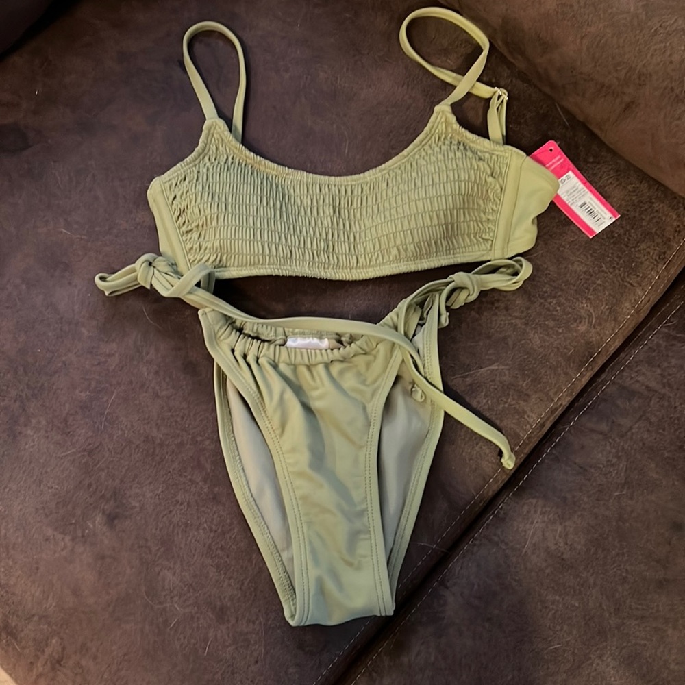 Xhilaration bikini - 0/2 top xs bottoms